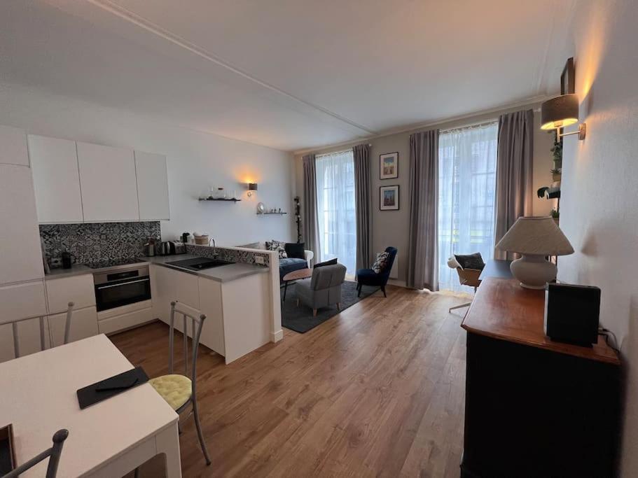 Le Pawlina Apartment Nantes Exterior photo